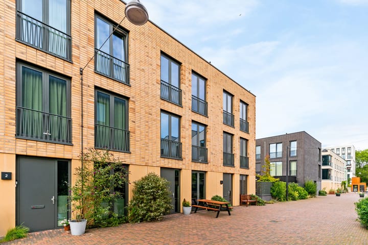 Tussenwoning te koop: Dirk Breebaartstraat 4, Hoorn