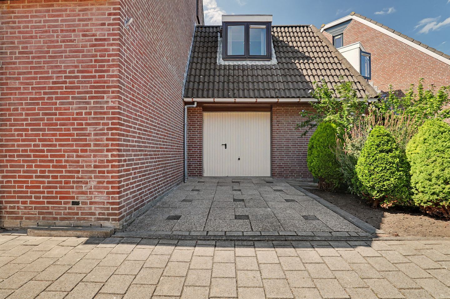 Foto 5 van Zonnedauw 17