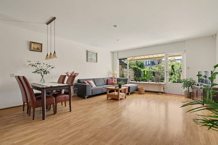 Tussenwoning te koop: Zonnedauw 17, Reeuwijk