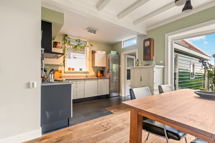 Vrijstaande woning te koop: Mariastraat 11, Wormer