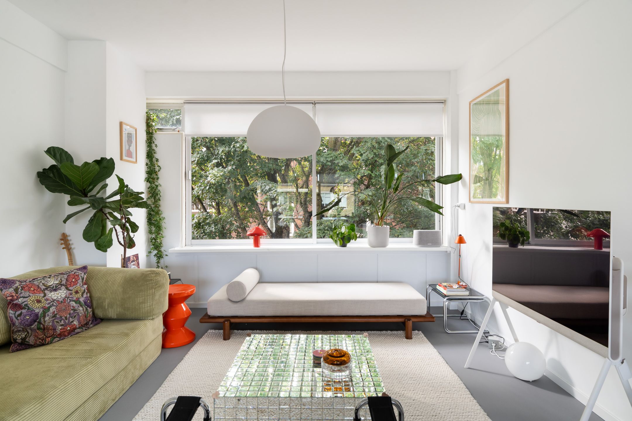 Photo 9 of Van der Horststraat 11-F