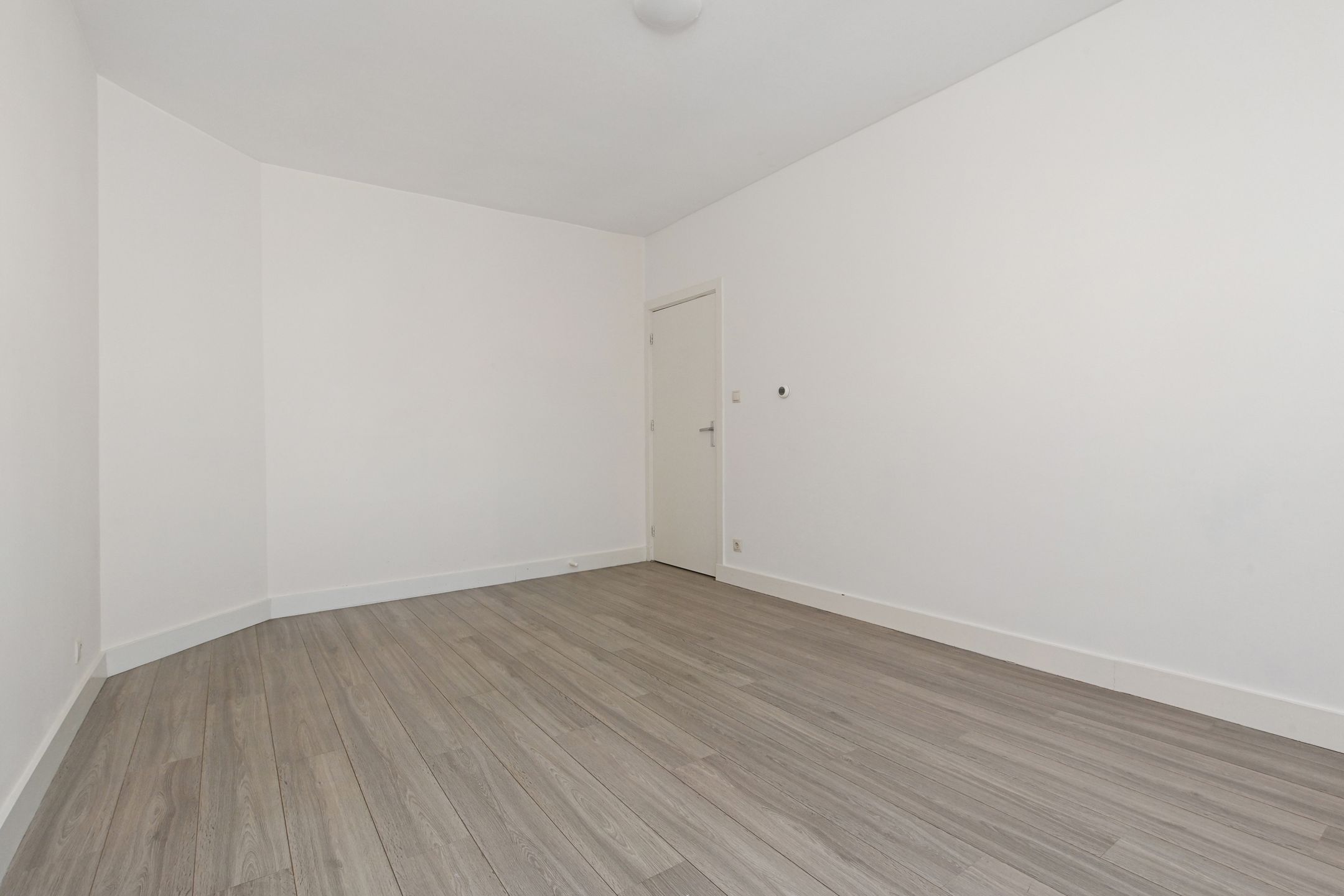 Photo 18 of Loosdrechtsestraat 18