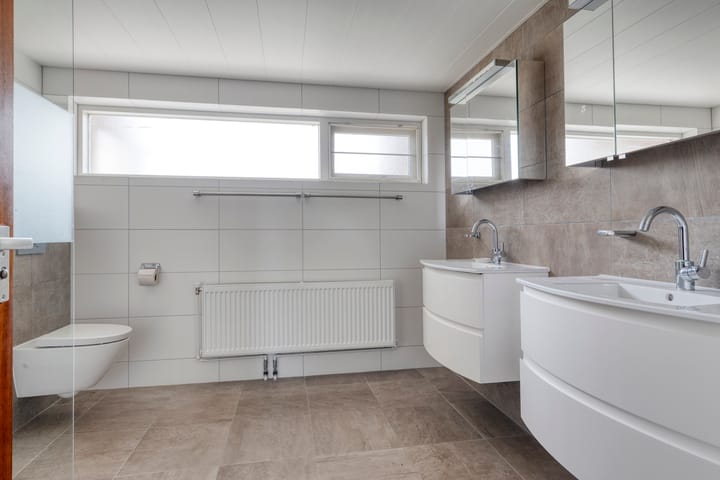 Photo 3 of Schepenstraat 25