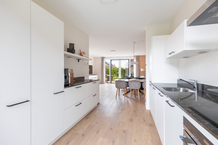 Hoekwoning te koop: Frida Katzpad 13, Woerden