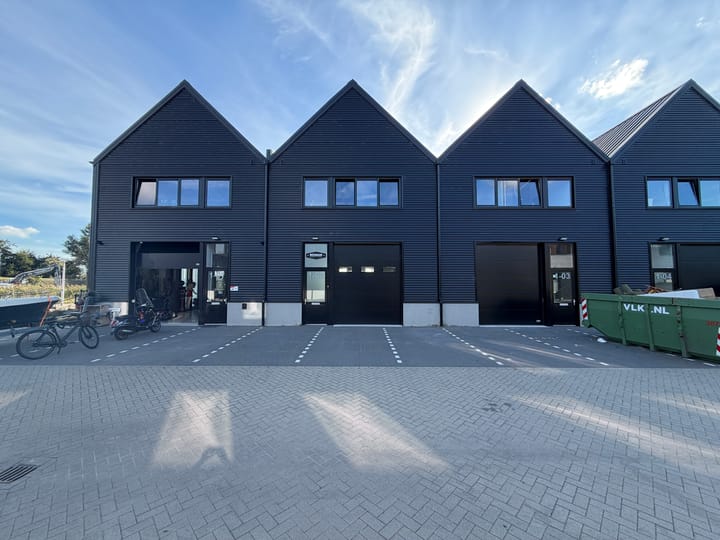 Burgemeester Hoffscholteweg 1-02, Aalsmeer