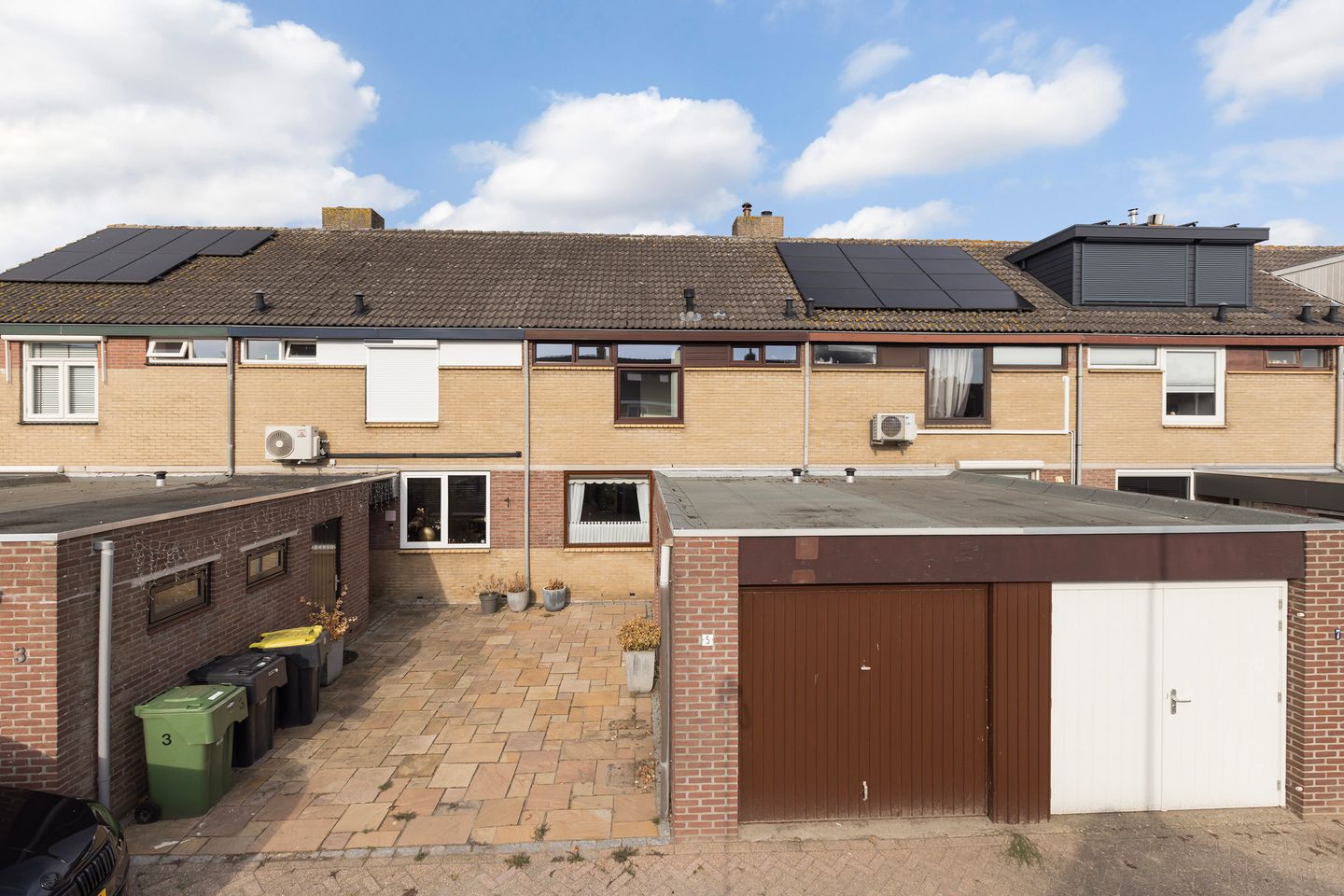 Photo 1 of Bachstraat 5