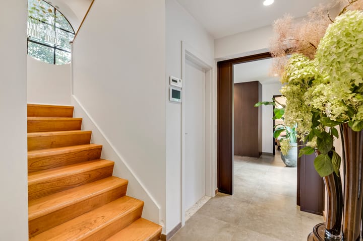 Vrijstaande woning te koop: Tongerseplein 2, Maastricht