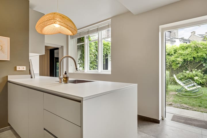 Vrijstaande woning te koop: Tongerseplein 2, Maastricht