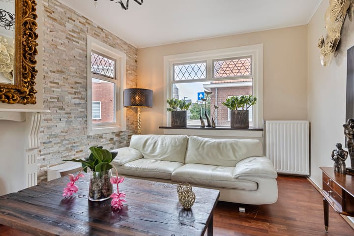 Hoekwoning te koop: Emmastraat 34, Kampen
