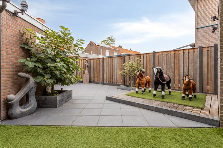 Hoekwoning te koop: Emmastraat 34, Kampen