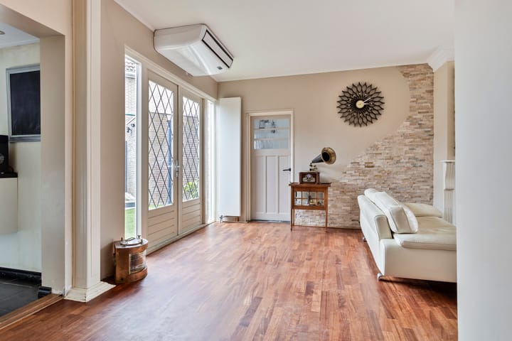 Hoekwoning te koop: Emmastraat 34, Kampen