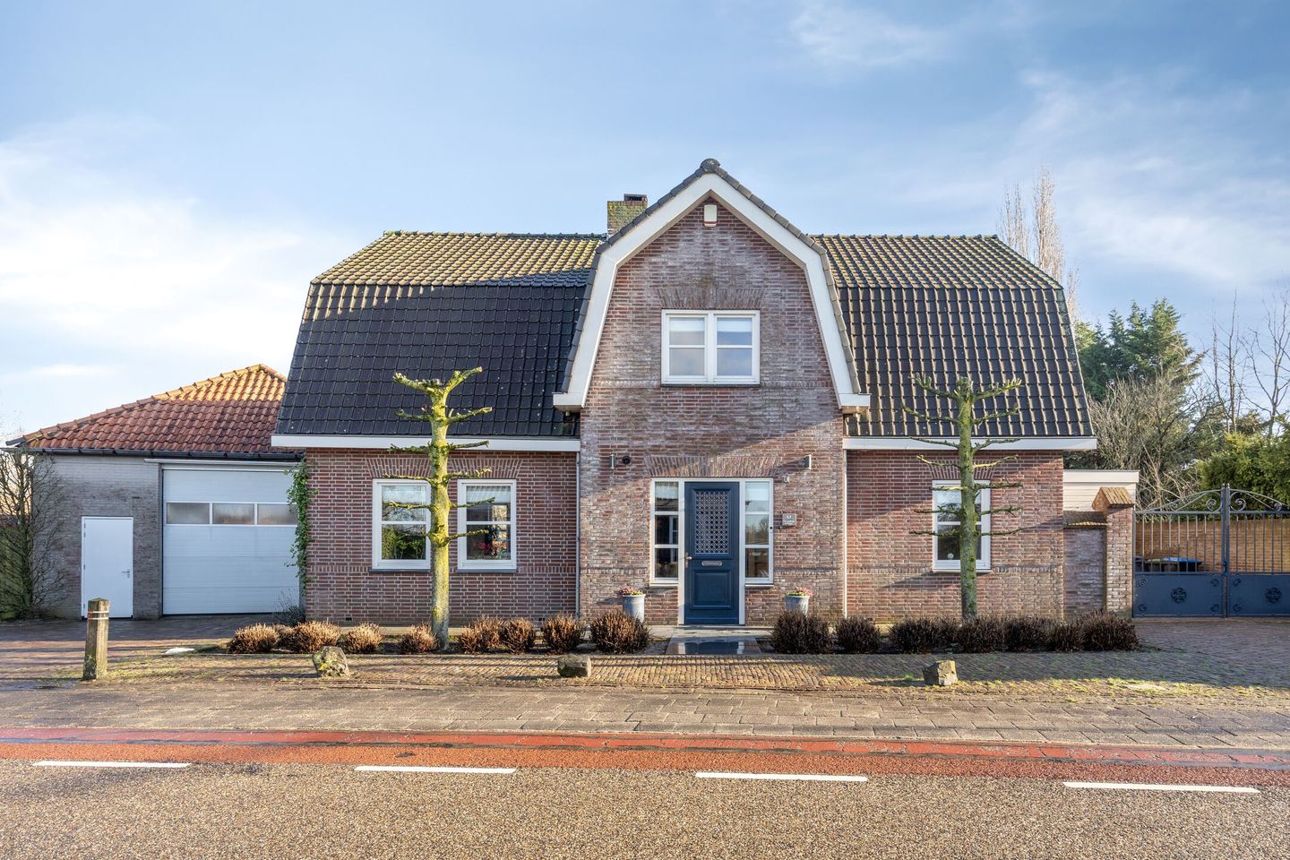 Bekijk foto 1 van Molenstraat 53