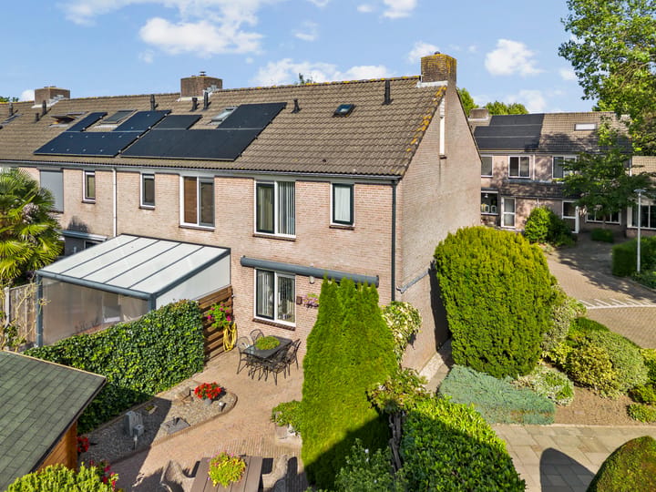 Hoekwoning te koop: Händelstraat 22, Tiel