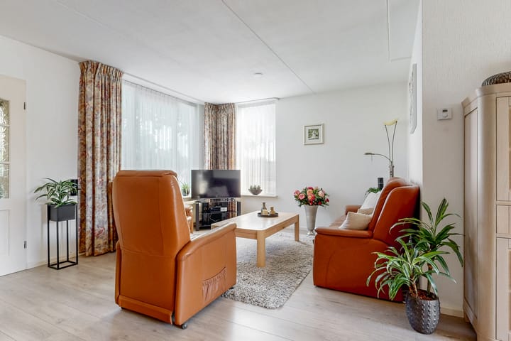 Hoekwoning te koop: Händelstraat 22, Tiel