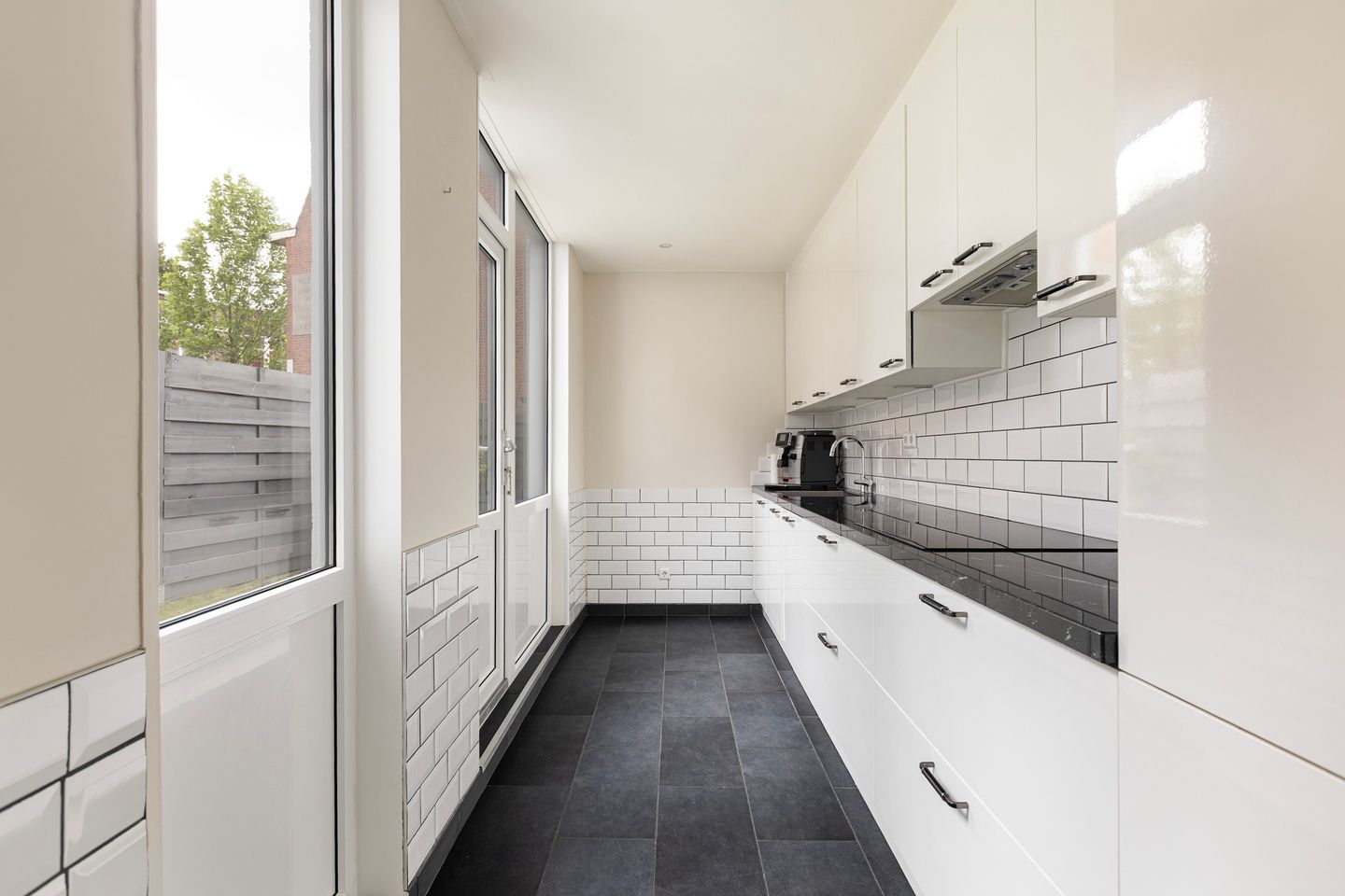 Photo 14 of Westfrankelandsestraat 160