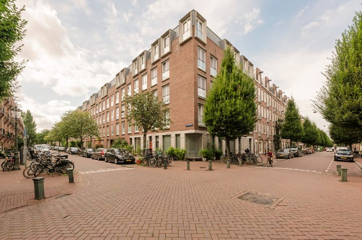Foto 4 van Van Beuningenstraat 180-C