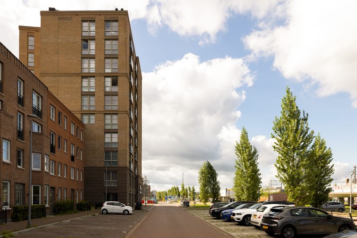 Appartement te koop: Moldaviëstraat 4, Almere