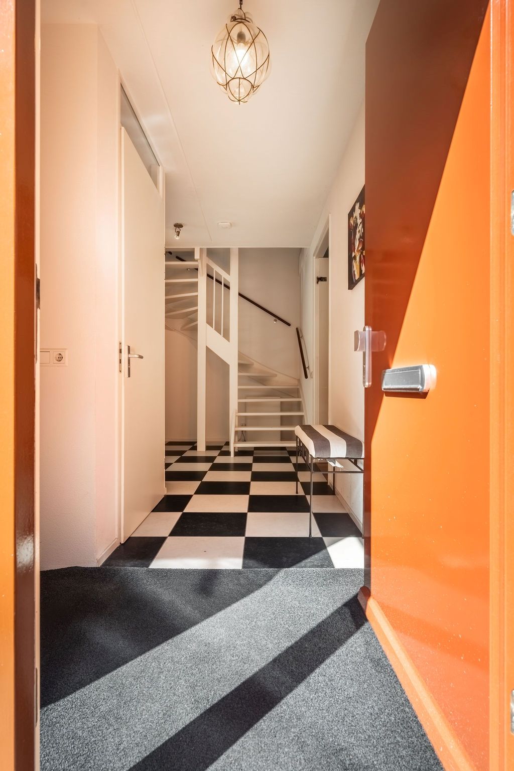 Photo 10 of Diadeemstraat 119