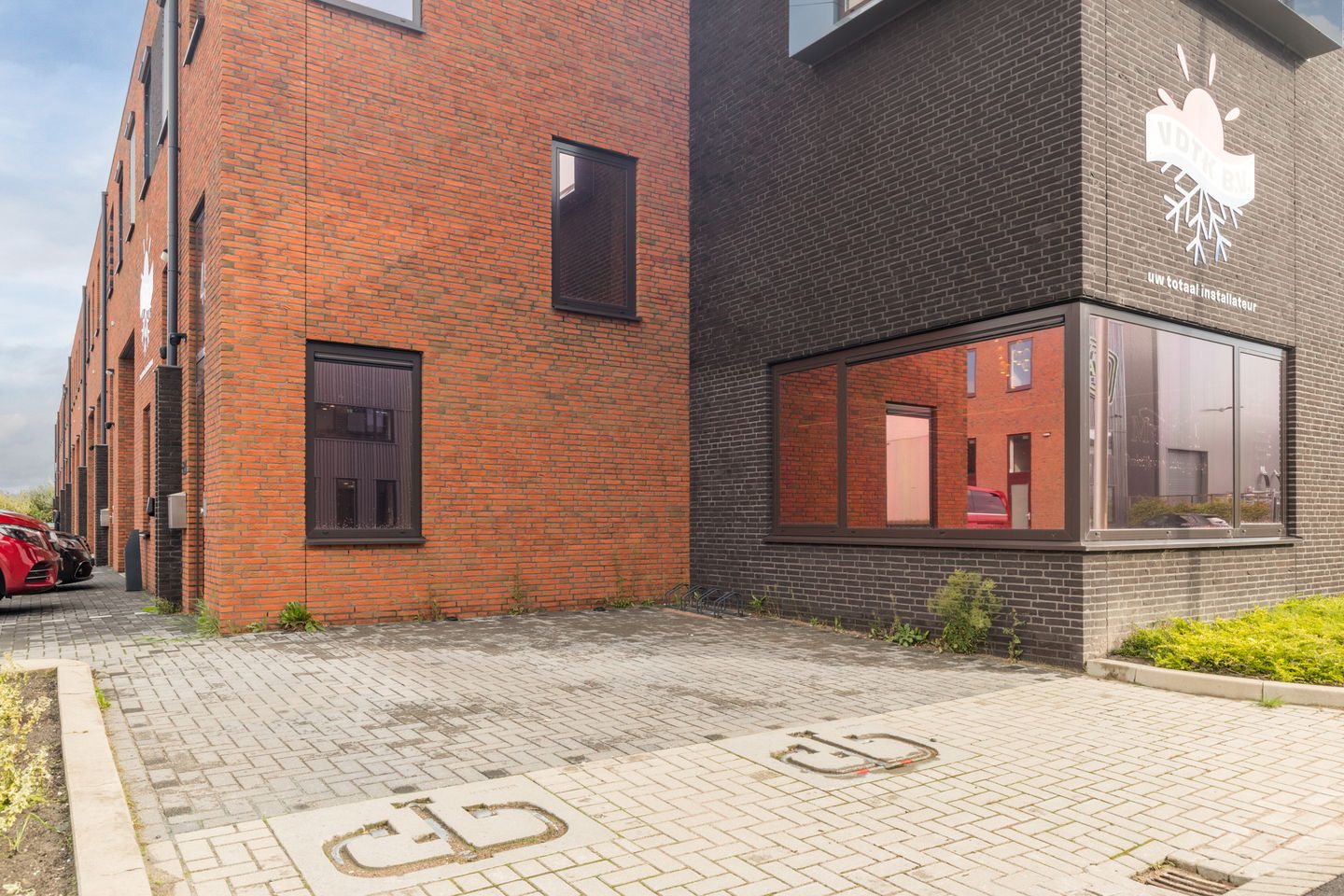 View photo 3 of Voltstraat 45