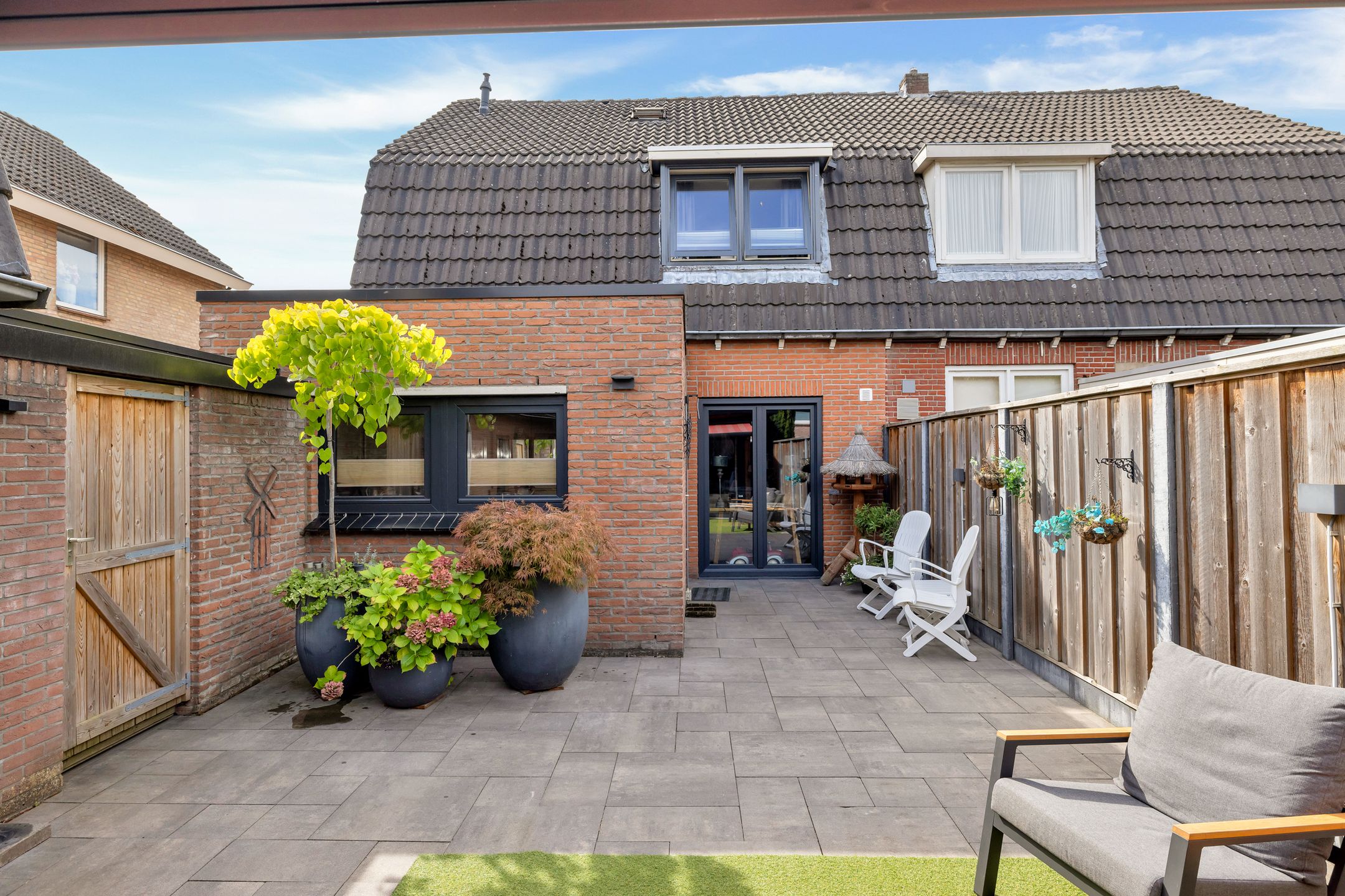 Foto 42 van Gronausestraat 227