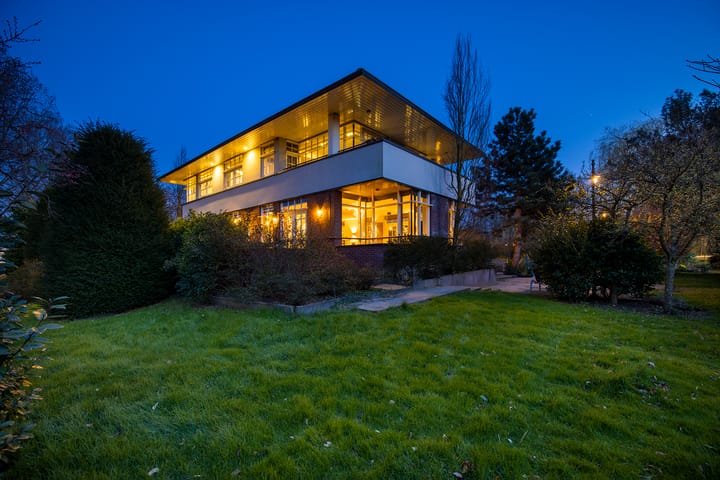Vrijstaande woning te koop: Ringvaartweg 148, Rotterdam