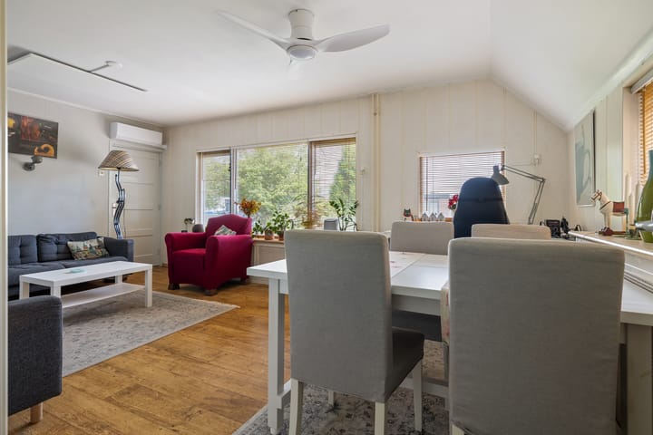 Vrijstaande woning te koop: Zandlaan 15, Nieuw-Amsterdam