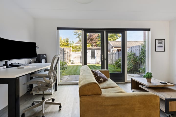 Tussenwoning te koop: Margaret Staalplantsoen 41, Heerhugowaard