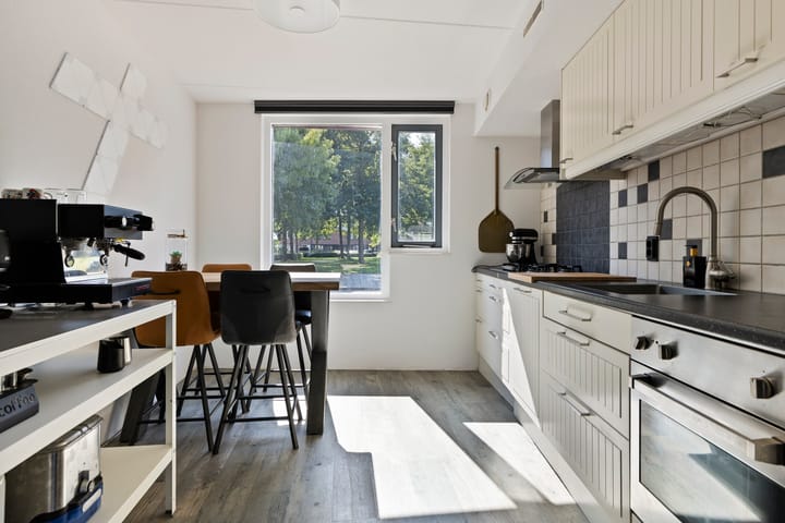 Tussenwoning te koop: Margaret Staalplantsoen 41, Heerhugowaard