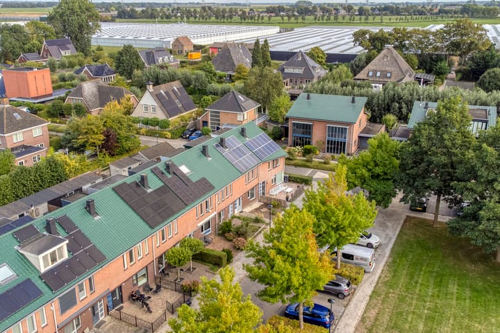 Tussenwoning te koop: Margaret Staalplantsoen 41, Heerhugowaard