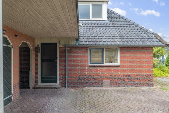 Vrijstaande woning te koop: Zandlaan 15, Nieuw-Amsterdam