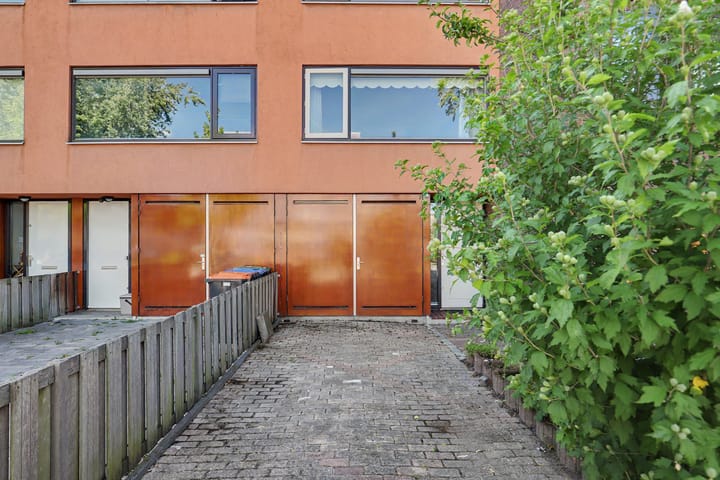 Tussenwoning te koop: Kort-Ambachtlaan 26K, Zwijndrecht