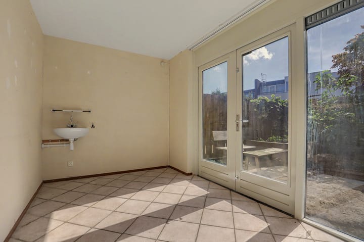 Tussenwoning te koop: Kort-Ambachtlaan 26K, Zwijndrecht