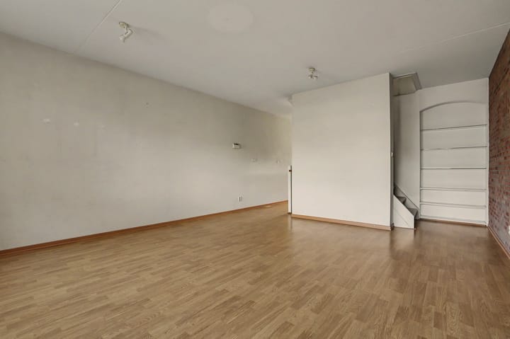 Tussenwoning te koop: Kort-Ambachtlaan 26K, Zwijndrecht