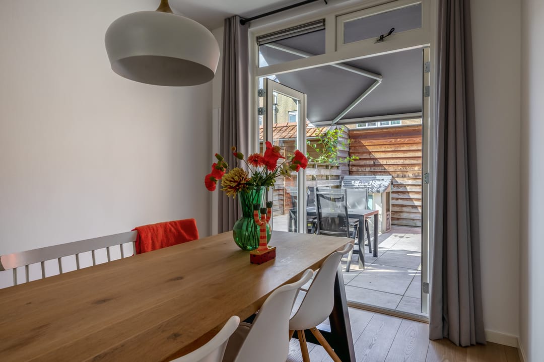 Photo 13 of Woudstraat 32