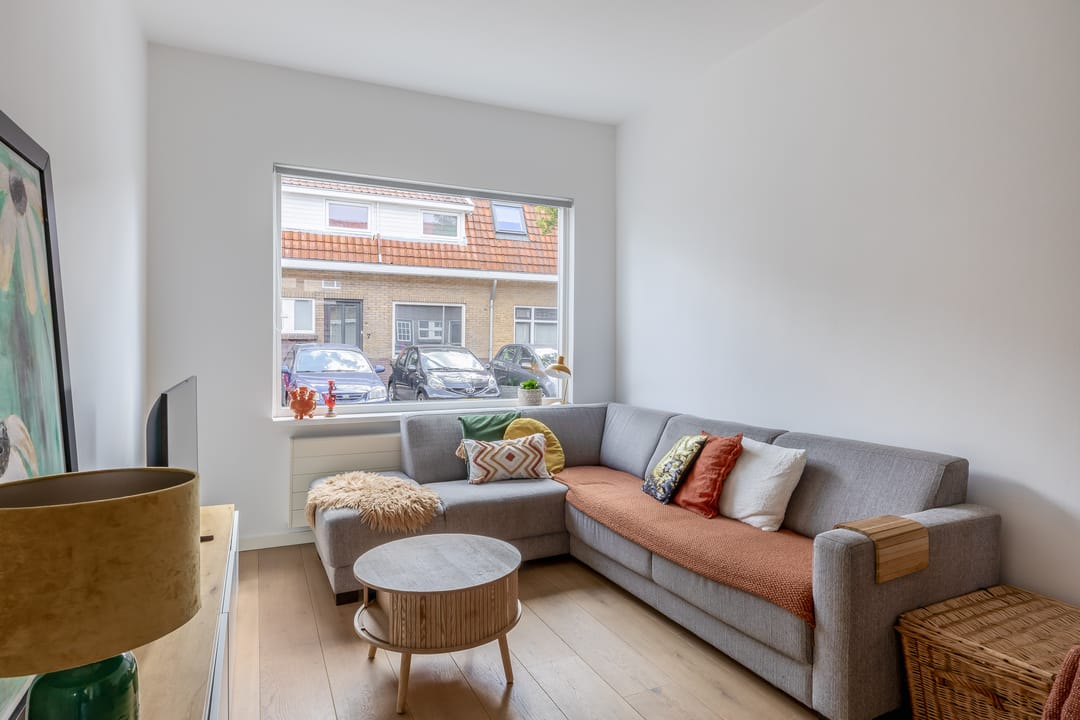 Photo 11 of Woudstraat 32