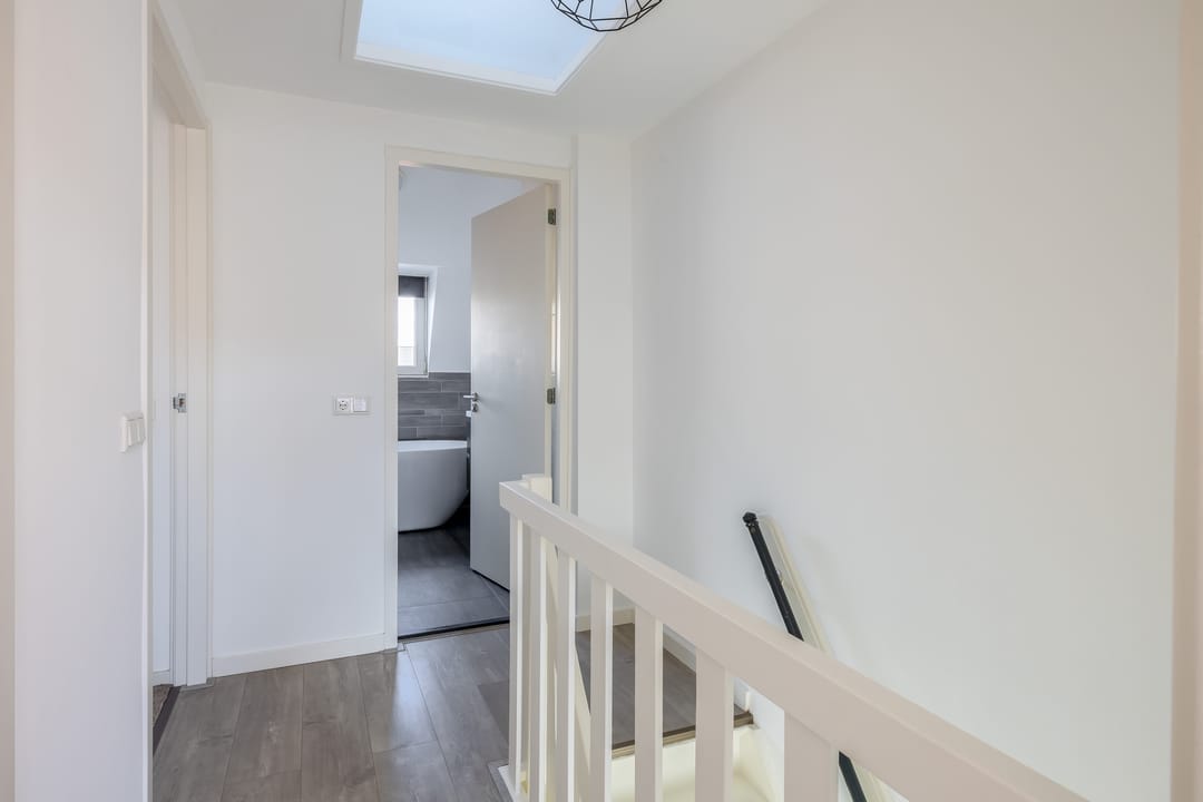 Photo 22 of Woudstraat 32