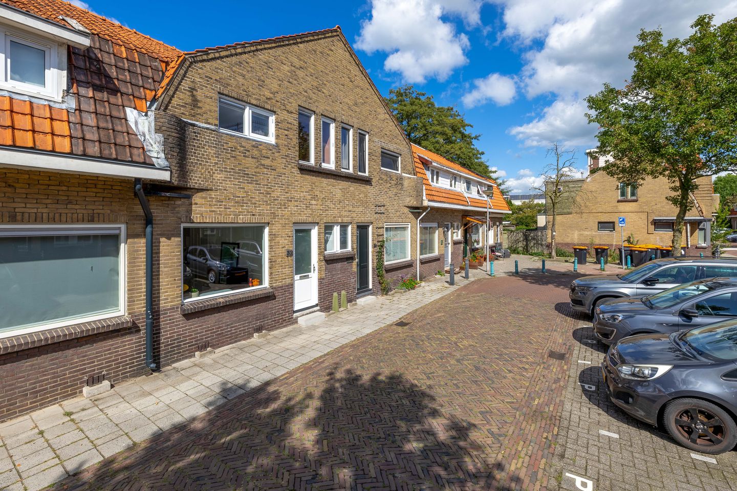 Photo 29 of Woudstraat 32