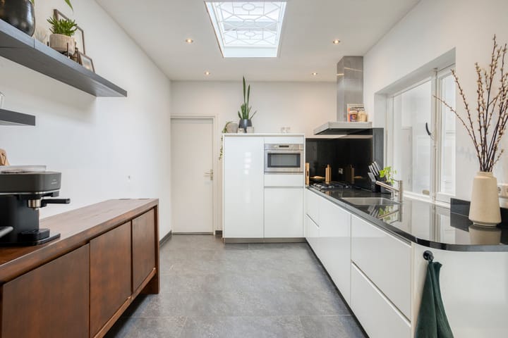 Twee-onder-één-kap te koop: Veeweg 17, Landgraaf
