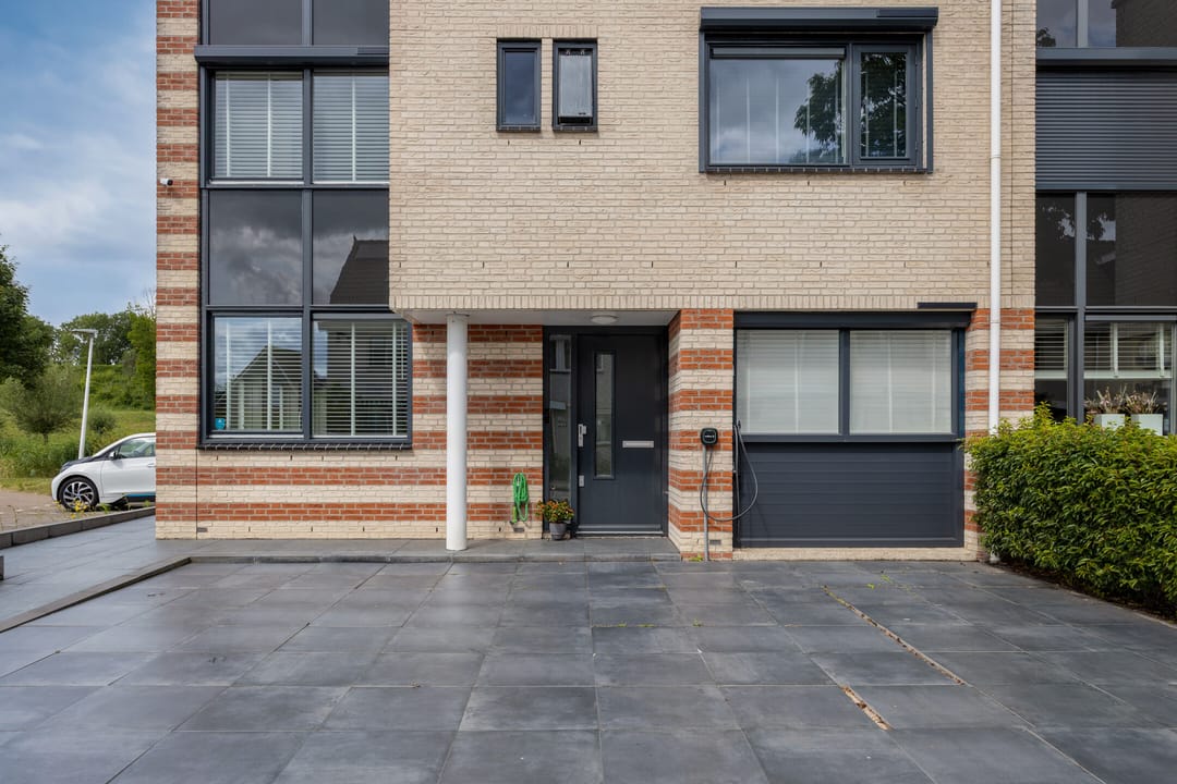 Foto 47 van Brucknerstraat 31