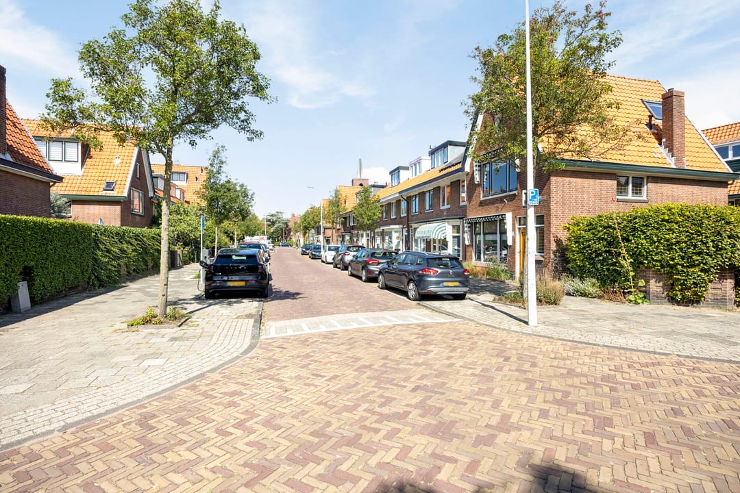 Foto 43 van Van der Waalsstraat 24