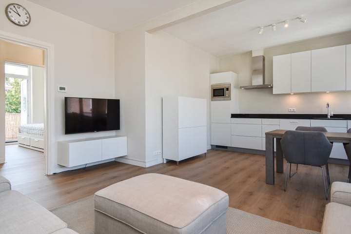 Appartement te koop: Laurierstraat 127, 'S-Gravenhage