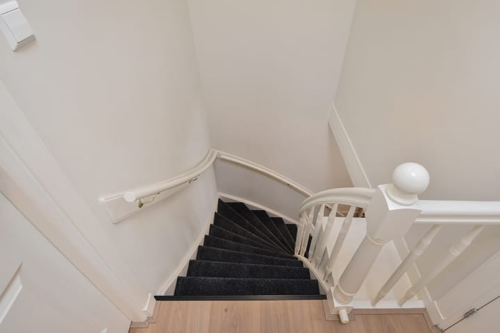Appartement te koop: Laurierstraat 127, 'S-Gravenhage