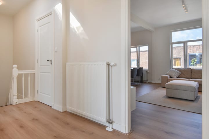 Appartement te koop: Laurierstraat 127, 'S-Gravenhage
