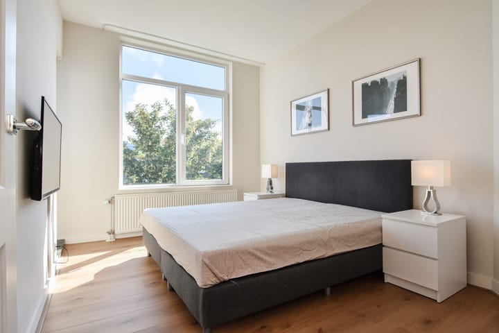 Appartement te koop: Laurierstraat 127, 'S-Gravenhage