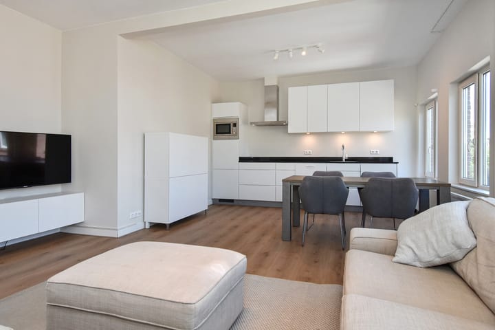 Appartement te koop: Laurierstraat 127, 'S-Gravenhage