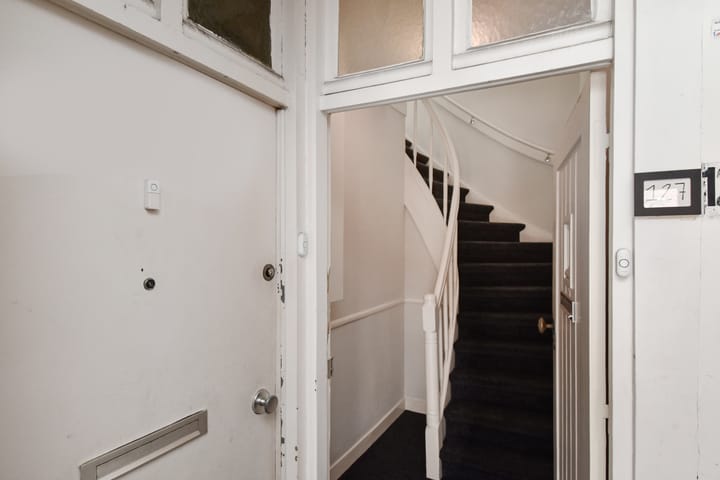 Appartement te koop: Laurierstraat 127, 'S-Gravenhage