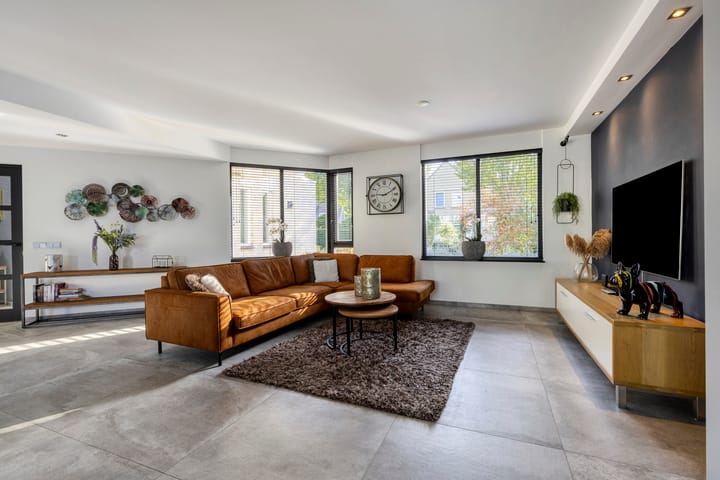 Tussenwoning te koop: Beverlaan 11, Waalre