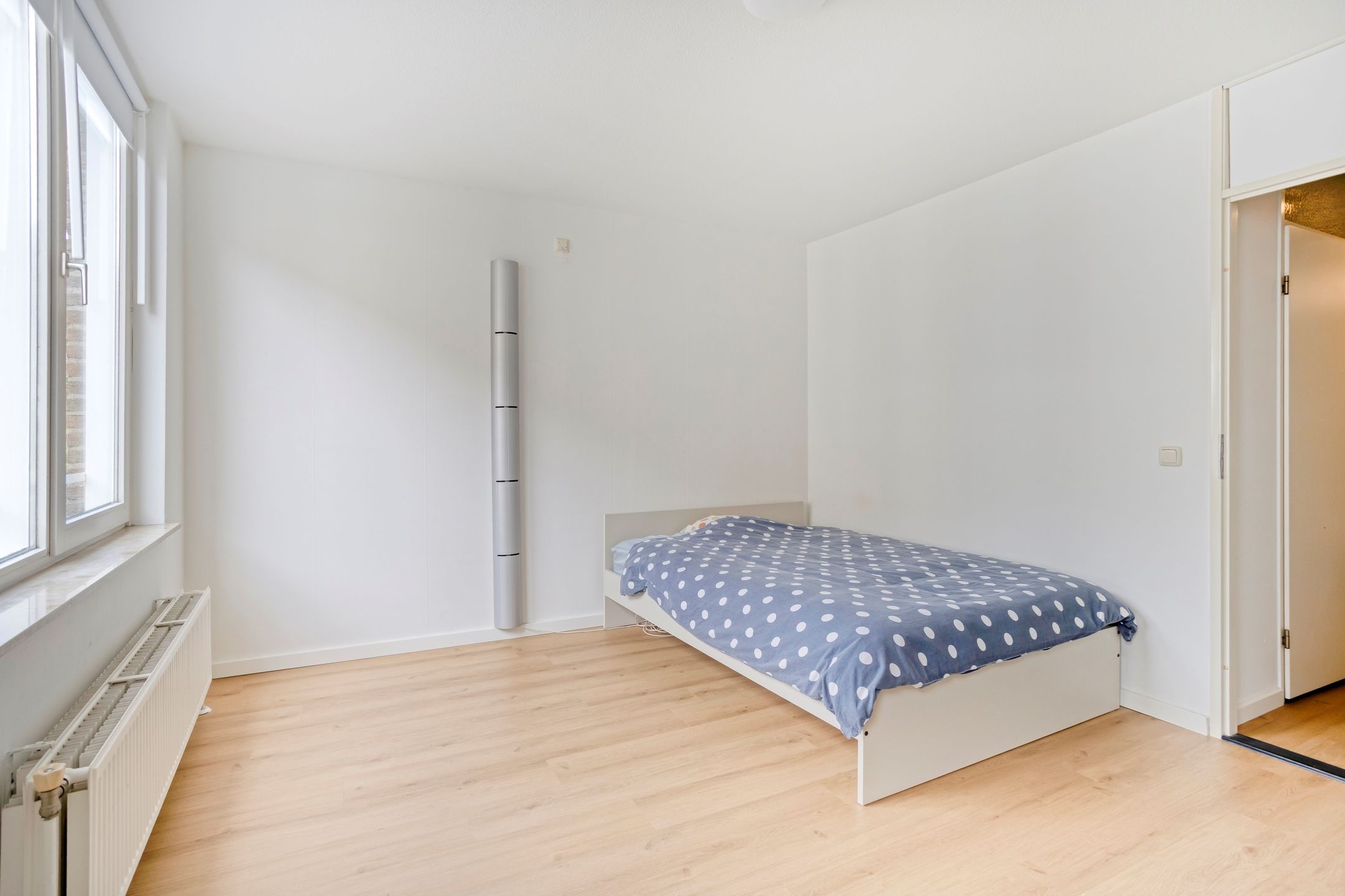 Photo 21 of Sint Teunisstraat 11-B