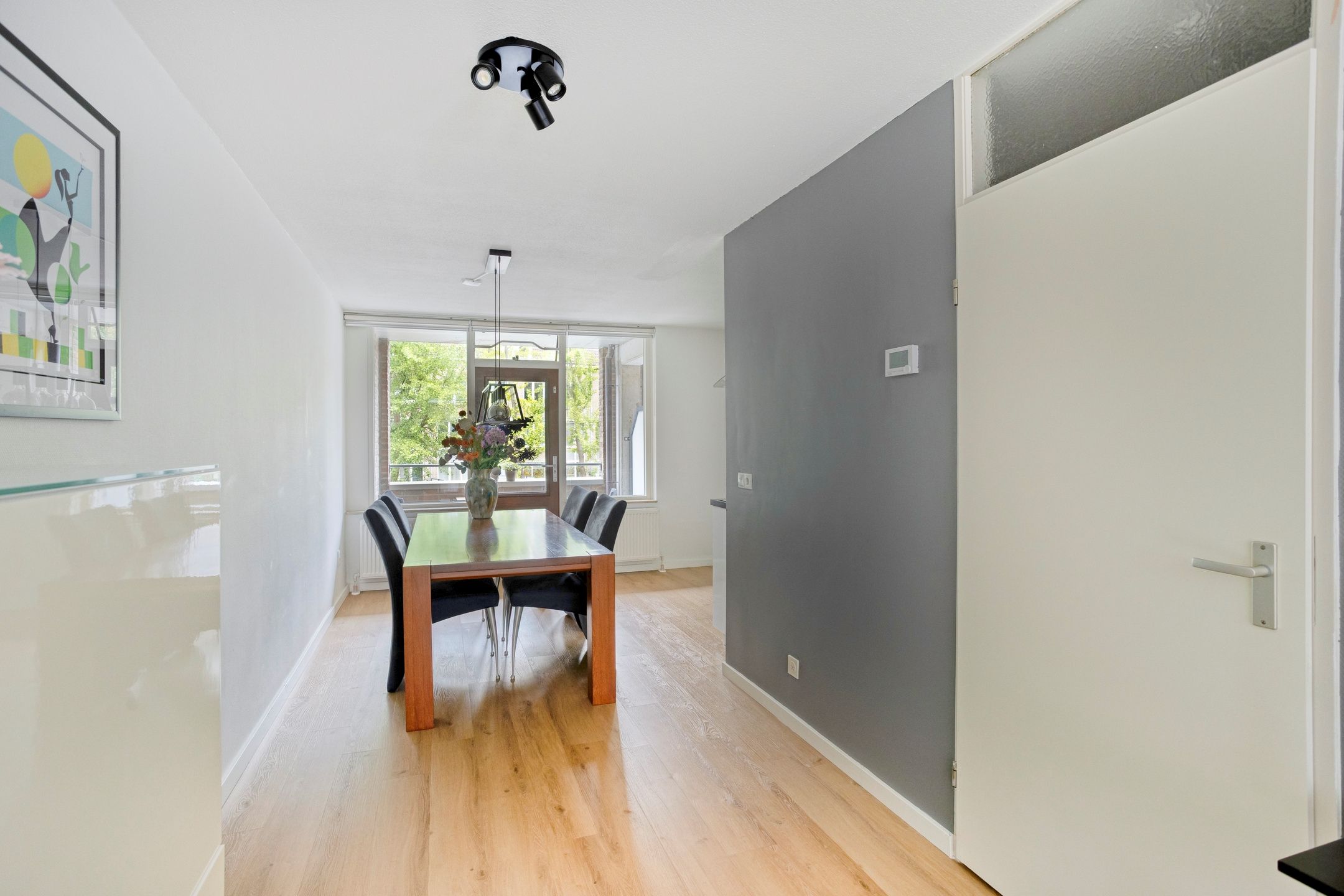 Photo 12 of Sint Teunisstraat 11-B