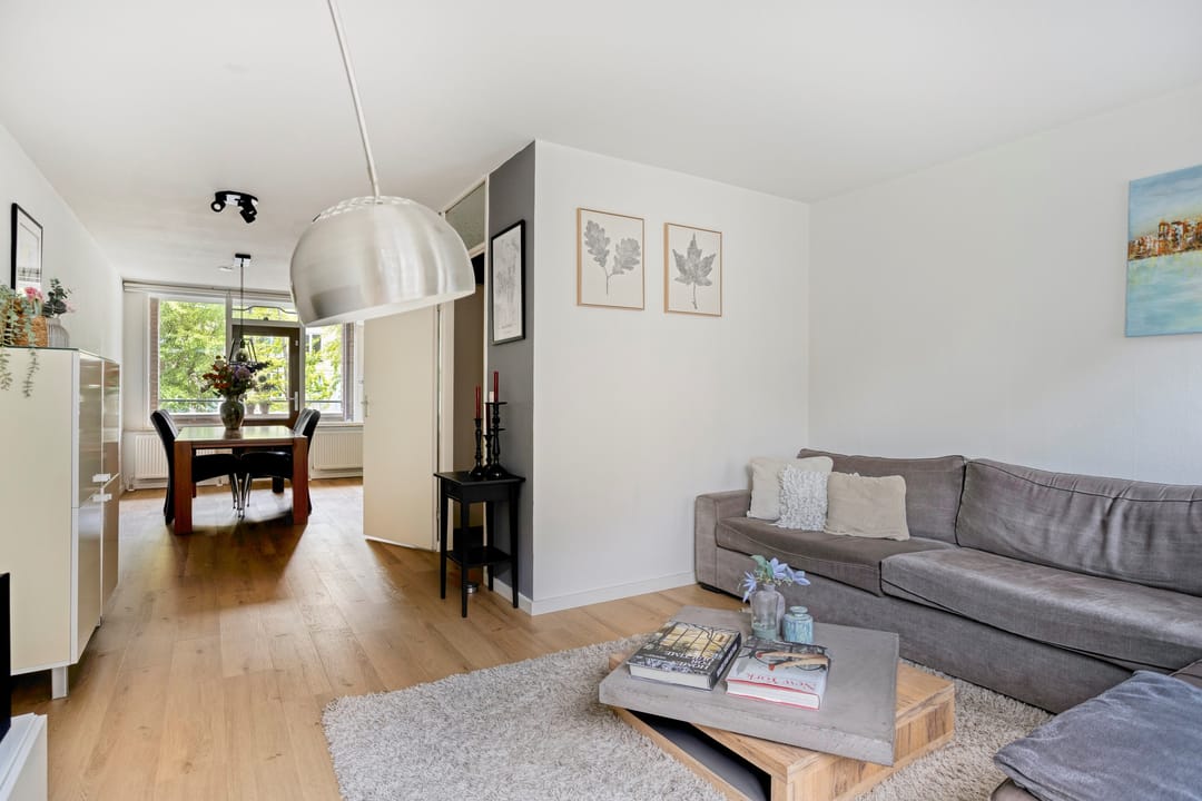 Photo 1 of Sint Teunisstraat 11-B